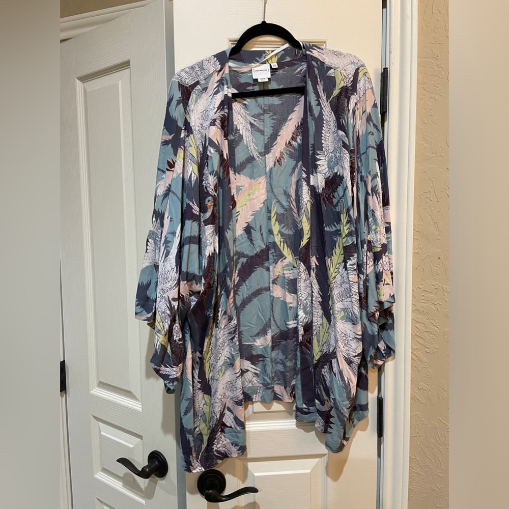 Junarose japanese crane style kimono cover size 20 (fits larger)